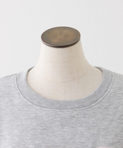 one after another NICE CLAUP(ワンアフターアナザーナイスクラップ)の「ロゴ入りスウェット(スウェット・レディース・ブラウン/ピンク/オフホワイト/グレー・FREE)」の6枚目の写真