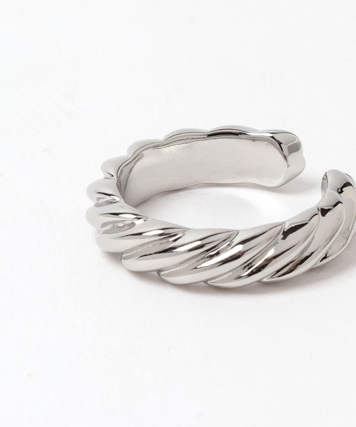 HARE（ハレ）の「【MADE IN JAPAN】ツイストリング(HARE)（リング・メンズ・シルバー・FREE）」の6枚目の写真