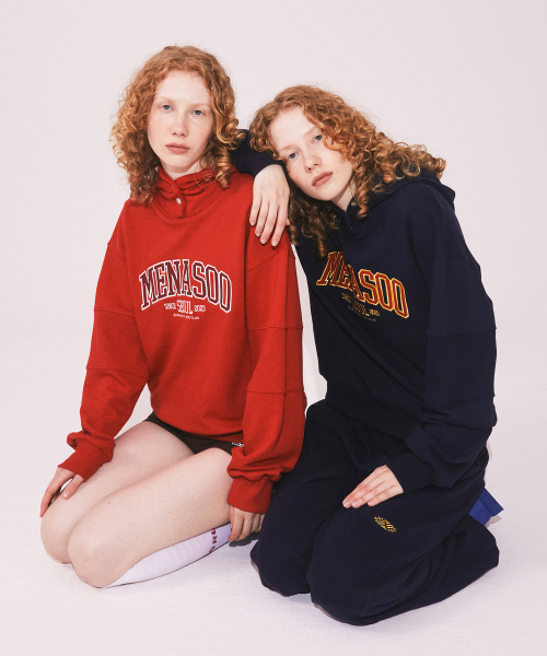 MENASOO（ミナス）の「MNS Seoul Hoodie_Red（パーカー・レディース・レッド・F）」の10枚目の写真
