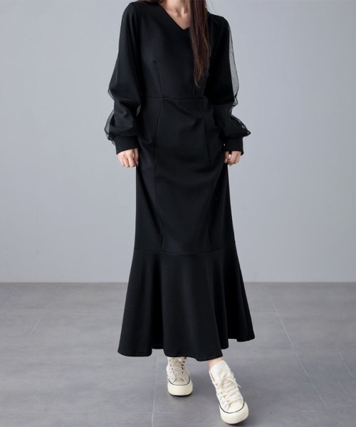 セール】Vネックフレアロングワンピース（ワンピース）｜ONEP STAR