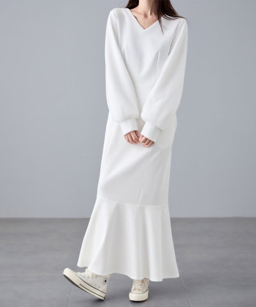 Vネックフレアロングワンピース（ワンピース）｜ONEP STAR（ワンピ