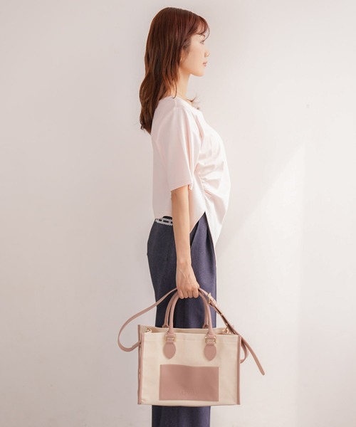 APRILY(アプリリー)の「3way APRILYキャンバストートバッグ S(トートバッグ・レディース・ブラック/グレイッシュベージュ/ブラウン/ピンク・S)」の6枚目の写真