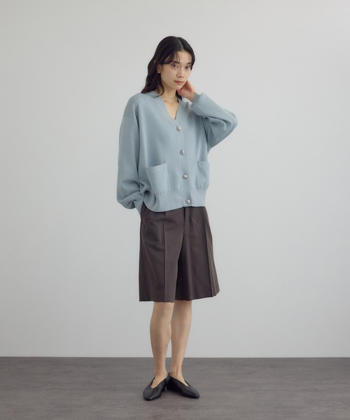 SALON adam et rope'（サロン アダム エ ロペ）の「【WEB限定】メタルボタンスウェットライクラインカーディガン 3[新色追加]（カーディガン/ボレロ・レディース・オフホワイト/サックスブルー/ブルー系その他/ベージュ系その他・FREE）」の22枚目の写真