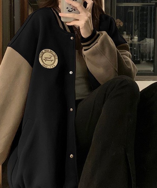 Flugge(フラッジー)の「ワンポイントスタジャン(スタジャン・レディース・ブラウン/ブラック・LARGE/MEDIUM)」の3枚目の写真
