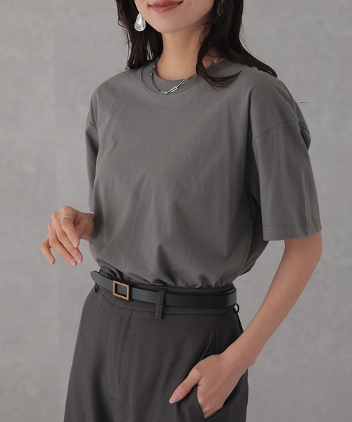 DAYRA(デイラ)の「コットン クルーネック ベーシック 半袖 Tシャツ(Tシャツ/カットソー・レディース・ダークグレー/グレー/ブラウン/ネイビー/ベージュ/ブラック/ホワイト・M/XL)」の17枚目の写真