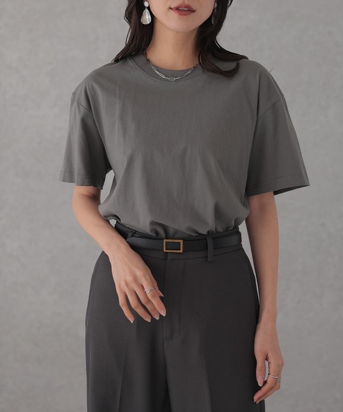 DAYRA(デイラ)の「コットン クルーネック ベーシック 半袖 Tシャツ(Tシャツ/カットソー・レディース・ダークグレー/グレー/ブラウン/ネイビー/ベージュ/ブラック/ホワイト・M/XL)」の19枚目の写真