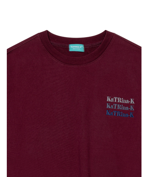 KATRINA K(カトリーナケイ)の「オーバーサイズグラデーションネイビーロゴスウェットTシャツ-ワイン(スウェット・レディース・バーガンディー・FREE)」の2枚目の写真