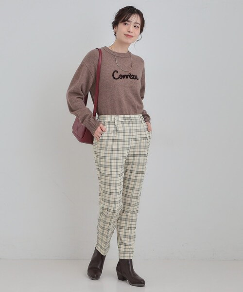 SHOO・LA・RUE（シューラルー）の「【洗濯機可/S-LL】すっきり上品に ベーシックテーパードパンツ（その他パンツ・レディース・チャコールグレー/ベージュ系1/グレー系1/アイボリー・01/02/03/04）」の7枚目の写真