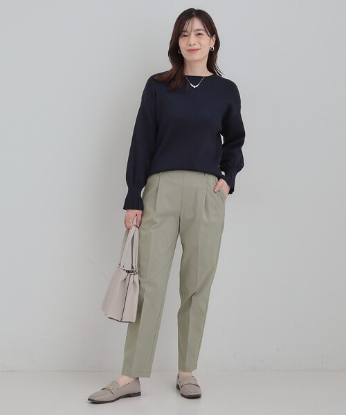SHOO・LA・RUE（シューラルー）の「【洗濯機可/S-LL】すっきり上品に ベーシックテーパードパンツ（その他パンツ・レディース・チャコールグレー/ベージュ系1/グレー系1/アイボリー・01/02/03/04）」の21枚目の写真