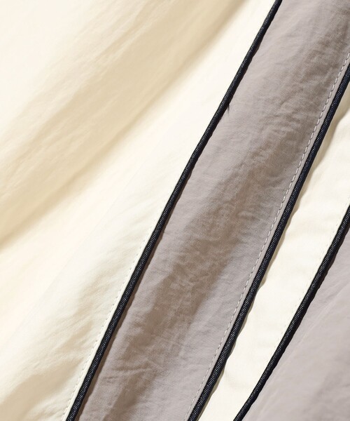 Ray BEAMS(レイビームス)の「サイドライン ギャザー スカート(スカート・レディース・オフホワイト/ブラック・1/0)」の8枚目の写真