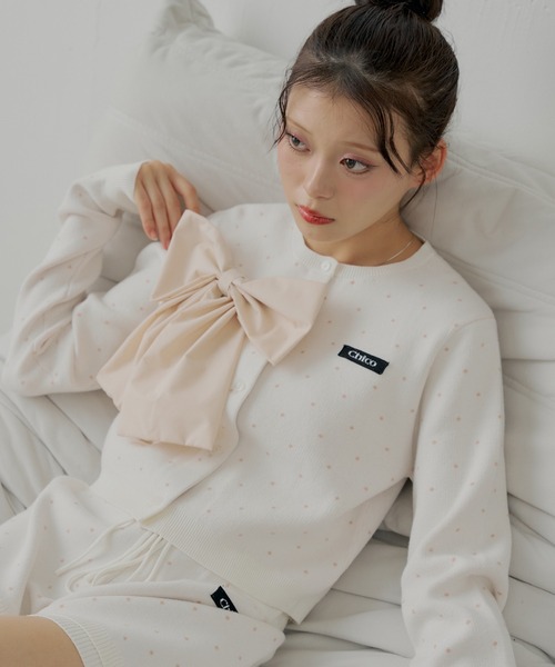 Chico（チコ）の「【セットアップ対応】リボンコンパクトニットカーディガン（カーディガン/ボレロ・レディース・ホワイト系その他2/ブルー系その他2/ピンク/ネイビー/グレー/ブラック系その他2/アイボリー・FREE）」の12枚目の写真