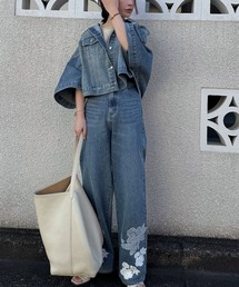 WILLFULLY（ウィルフリー）の「lace embellished hem straight denim PT（デニムパンツ）」