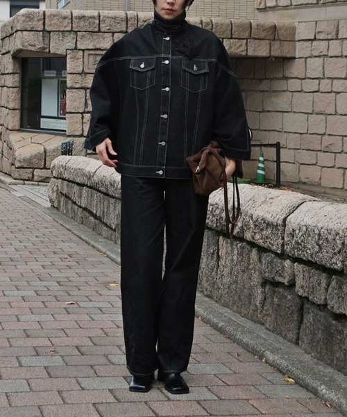 WILLFULLY(ウィルフリー)の「lace embellished hem straight denim PT(デニムパンツ・レディース・ブラック/ライトブルー・S/M)」の19枚目の写真