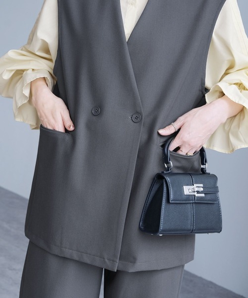 reca（レカ）の「ノーカラーベスト（スーツベスト・レディース・ブラック/ベージュ/グレー・LL/L/M/S）」の6枚目の写真