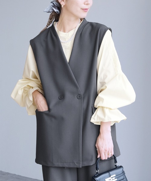 reca（レカ）の「ノーカラーベスト（スーツベスト・レディース・ブラック/ベージュ/グレー・LL/L/M/S）」の11枚目の写真