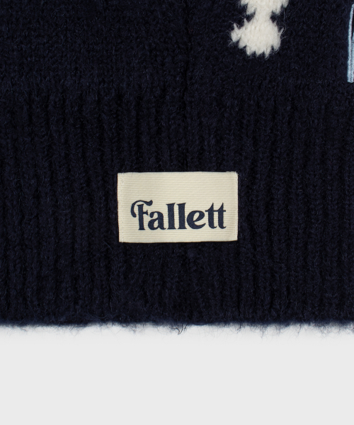 Fallett（ファレット）の「ドローイングガーデンニットバラクラバネイビー（ニットキャップ/ビーニー・レディース・その他・FREE）」の5枚目の写真