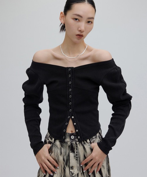 Ameri（アメリ）の「DENIM LIKE BALLOON SLEEVE CUT TOP（Tシャツ