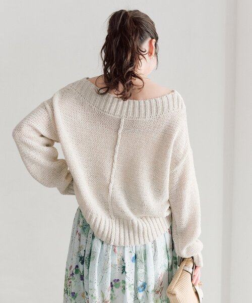 La boutique BonBon（ラブティックボンボン）の「【今すぐお届け！・着回し力抜群】テープヤーンラメクロップドニット（ニット/セーター・レディース・ライトベージュ/ライトグレー/ピンク・FREE）」の17枚目の写真