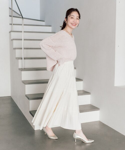 La boutique BonBon（ラブティックボンボン）の「【今すぐお届け！・着回し力抜群】テープヤーンラメクロップドニット（ニット/セーター・レディース・ライトベージュ/ライトグレー/ピンク・FREE）」の6枚目の写真