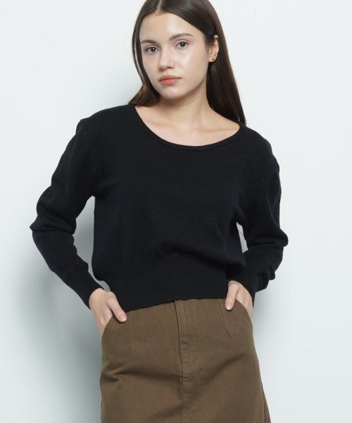 THE-ABON(エイボン)の「W39 slim round knit black(ニット/セーター・レディース・ブラック・FREE)」の1枚目の写真