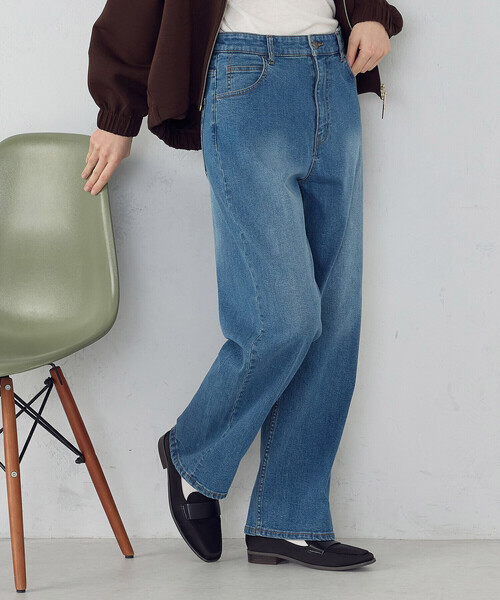 COMME CA ISM(コムサイズム)の「10オンスストレッチデニム ストレートパンツ(デニムパンツ・レディース・インディゴブルー/ブラック・MEDIUM/SMALL/LARGE/X-LARGE)」の13枚目の写真