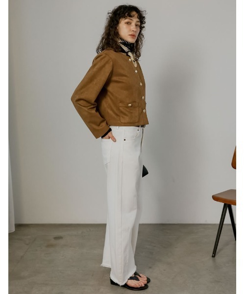 Re:EDIT（リエディ）の「[2026S/S COLLECTION]フェイクスウェードノーカラー金ボタンジャケット（ノーカラージャケット・レディース・アイボリー/ブラウン/キャメル・MEDIUM/LARGE）」の19枚目の写真