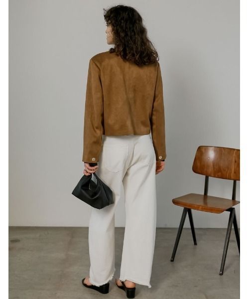 Re:EDIT（リエディ）の「[2026S/S COLLECTION]フェイクスウェードノーカラー金ボタンジャケット（ノーカラージャケット・レディース・アイボリー/ブラウン/キャメル・MEDIUM/LARGE）」の20枚目の写真