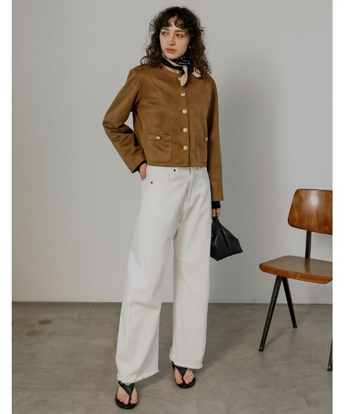 Re:EDIT（リエディ）の「[2026S/S COLLECTION]フェイクスウェードノーカラー金ボタンジャケット（ノーカラージャケット・レディース・アイボリー/ブラウン/キャメル・MEDIUM/LARGE）」の18枚目の写真