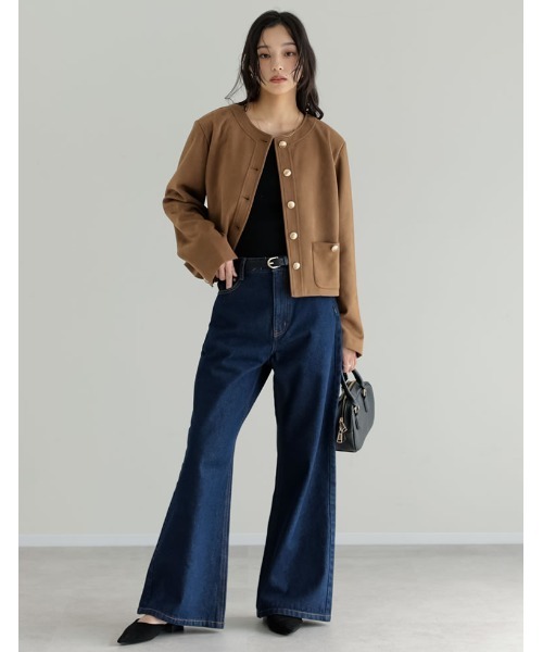 Re:EDIT（リエディ）の「[2026S/S COLLECTION]フェイクスウェードノーカラー金ボタンジャケット（ノーカラージャケット・レディース・アイボリー/ブラウン/キャメル・MEDIUM/LARGE）」の7枚目の写真