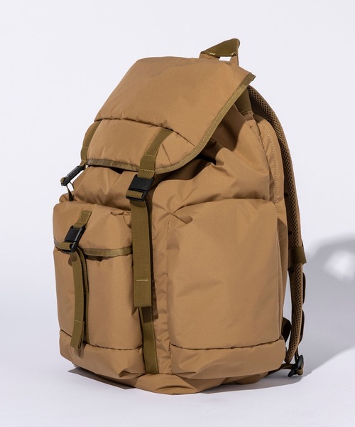 PHENIX COLLECTION(フェニックスコレクション)の「PHENIX COLLECTION(フェニックスコレクション)CARRIER, TYPE P-001(バックパック/リュック・メンズ・ブラック/ベージュ・ONE SIZE)」の4枚目の写真