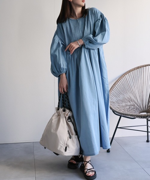 sakishimatokyo（サキシマトーキョー）の「【India Fabric】インド綿ピンタックギャザーワンピース/インドデニム/インドコットン（ワンピース・レディース・ライトブルー/ダークブルー/ブルー・MEDIUM/LARGE）」の7枚目の写真