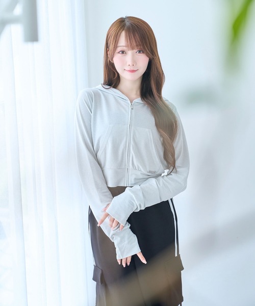 ロゼミューズ Over sized half zip hoodie ホワイト Over sized half zip hoodie – BUNNY APARTMENT