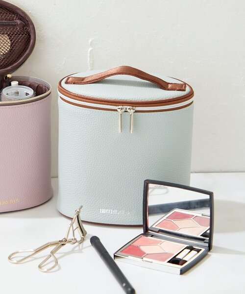 BIRTHDAY BAR（バースデイバー）の「Stand vanity pouch　スタンドバニティポーチ（ポーチ・レディース・ピンク/ブルー系その他・0）」の2枚目の写真