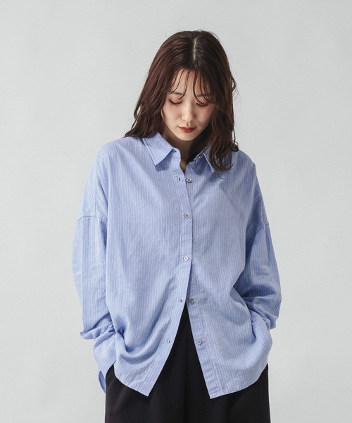 GLOBAL WORK（グローバルワーク）の「フレンチリネンシャツ長袖/601244（シャツ/ブラウス・レディース・ホワイト系その他/ブラウン/ピンク系5/オフホワイト/サックスブルー/ピンク/ネイビー/サックスブルー系3/ミント/イエロー・LONG/REGULAR）」の7枚目の写真