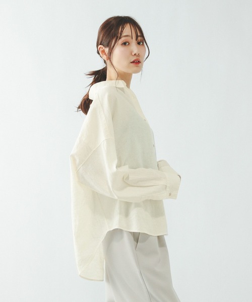 GLOBAL WORK（グローバルワーク）の「フレンチリネンシャツ長袖/601244（シャツ/ブラウス・レディース・ホワイト系その他/ブラウン/ピンク系5/オフホワイト/サックスブルー/ピンク/ネイビー/サックスブルー系3/ミント/イエロー・LONG/REGULAR）」の2枚目の写真