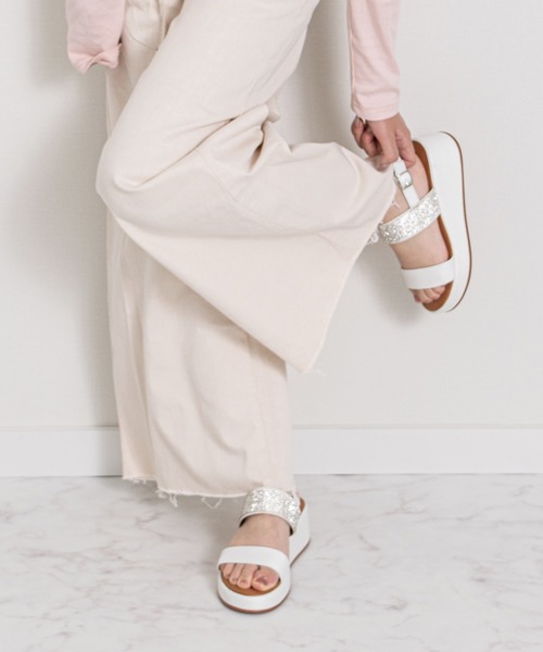 Bridget Birkin(ブリジットバーキン)の「【Bridget Birkin】キラキラバンドウェッジサンダル(562506)(サンダル・レディース・アイボリー/ブラック・38/37/36/39)」の6枚目の写真