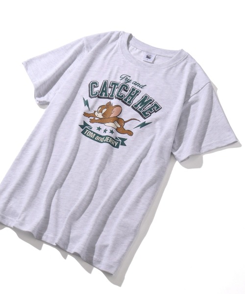 Tom&Jerry(トムアンドジェリー)の「【Tom & Jerry/トム & ジェリー】アートワークデザイン カレッジロゴ 半袖クルーネックTシャツ(Tシャツ/カットソー・レディース・イエロー/オートミール/ネイビー/スミクロ・L/M)」の21枚目の写真