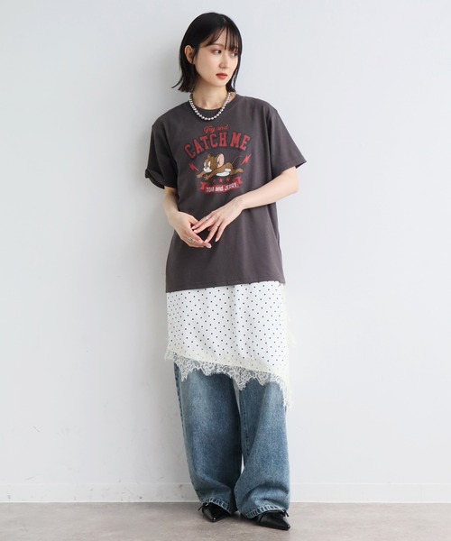 Tom&Jerry(トムアンドジェリー)の「【Tom & Jerry/トム & ジェリー】アートワークデザイン カレッジロゴ 半袖クルーネックTシャツ(Tシャツ/カットソー・レディース・イエロー/オートミール/ネイビー/スミクロ・L/M)」の10枚目の写真