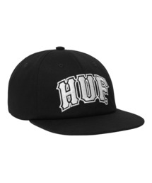 HUF（ハフ）の「CLASSIC ARCH SNAPBACK（キャップ）」