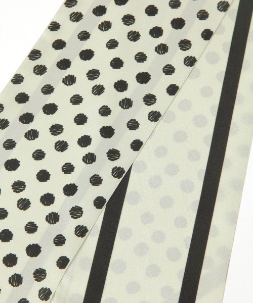 studio CLIP(スタディオクリップ)の「総柄リバーシブル細スカーフ(バンダナ/スカーフ・レディース・ピンク/イエロー/ブラック・FREE)」の11枚目の写真