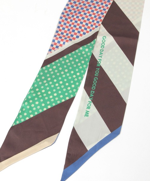 studio CLIP(スタディオクリップ)の「総柄リバーシブル細スカーフ(バンダナ/スカーフ・レディース・ピンク/イエロー/ブラック・FREE)」の12枚目の写真