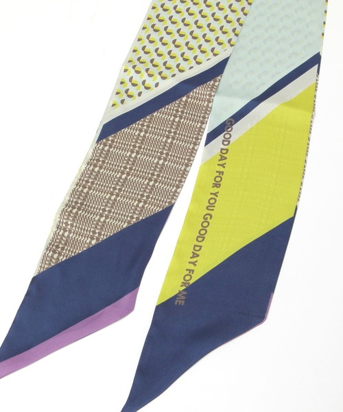 studio CLIP(スタディオクリップ)の「総柄リバーシブル細スカーフ(バンダナ/スカーフ・レディース・ピンク/イエロー/ブラック・FREE)」の13枚目の写真