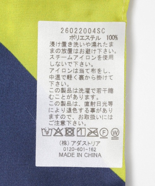 studio CLIP(スタディオクリップ)の「総柄リバーシブル細スカーフ(バンダナ/スカーフ・レディース・ピンク/イエロー/ブラック・FREE)」の15枚目の写真