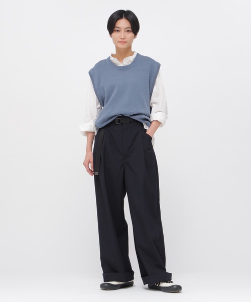 MHL.（エムエイチエル）の「UNIFORM WOOL POLYESTER（その他パンツ・レディース・ネイビー・0/3/2/1）」の2枚目の写真