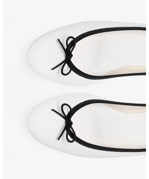 Repetto(レペット)の「Cendrillon Haute バレエフラット - EUサイズ / V374VE(バレエシューズ・レディース・ホワイト×ブラック・39/38/37.5/37/36.5/36)」の3枚目の写真