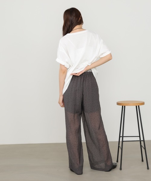 Bab(バブ)の「ウエストフリルドットパンツ(その他パンツ・レディース・アイボリー/ブルー/チャコールグレー・M)」の20枚目の写真