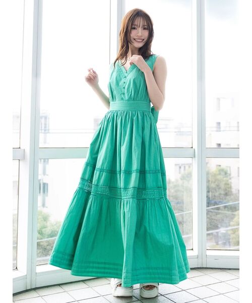 MERCURYDUO（マーキュリーデュオ）の「ポプリンバックシャンワンピース（ワンピース・レディース・オフホワイト/ネイビー/グリーン・MEDIUM/SMALL）」の2枚目の写真