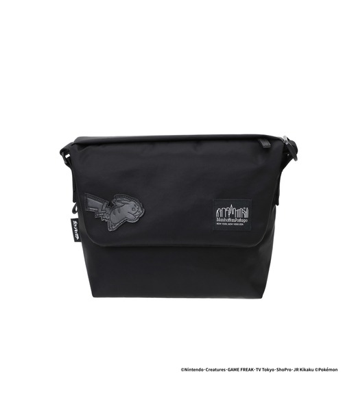Manhattan Portage BLACK LABEL（マンハッタンポーテージ　ブラックレーベル）の「IRVING MESSENGER BAG TWL POKEMON（メッセンジャーバッグ・メンズ・ブラック・SMALL）」の2枚目の写真