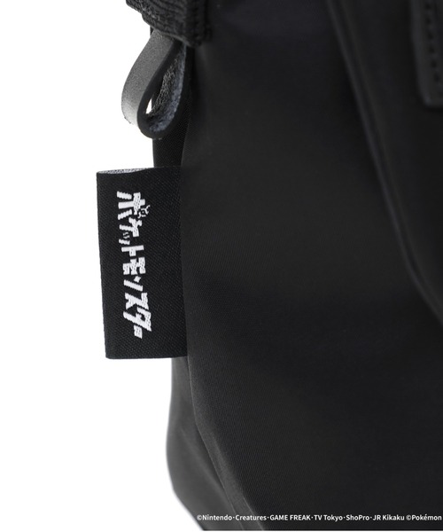Manhattan Portage BLACK LABEL（マンハッタンポーテージ　ブラックレーベル）の「IRVING MESSENGER BAG TWL POKEMON（メッセンジャーバッグ・メンズ・ブラック・SMALL）」の11枚目の写真