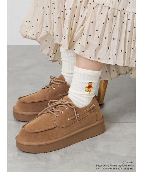 Samansa Mos2（サマンサ モスモス）の「【Disney】くまのプーさん/ﾜﾝﾎﾟｲﾝﾄ刺繍ｿｯｸｽ（ソックス/靴下・レディース・ブラック/レッド/キナリ・F）」の5枚目の写真